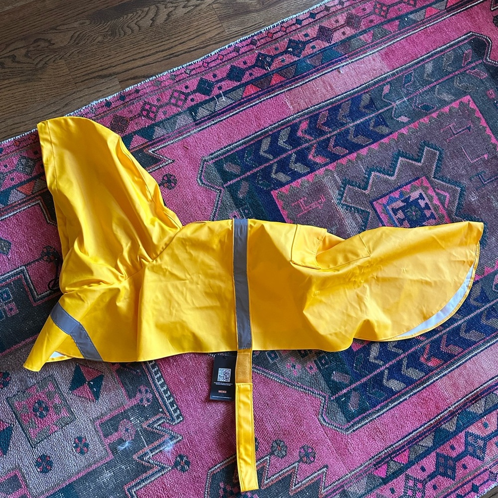 Yellow Dog‎ Raincoat with Reflective Stripes | XXL | NWT